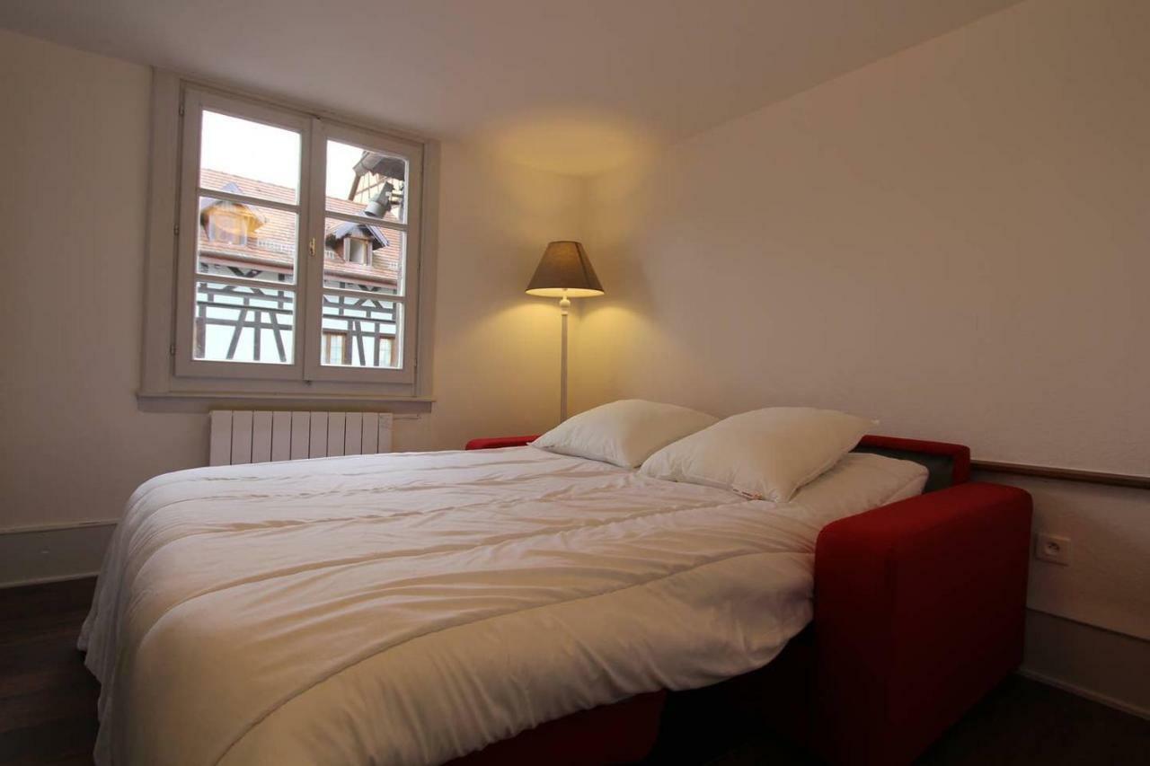 Chambre Chez L'Habitant Le Rouge-Gorge - Coeur De Riquewihr - 2 Personnes Bagian luar foto